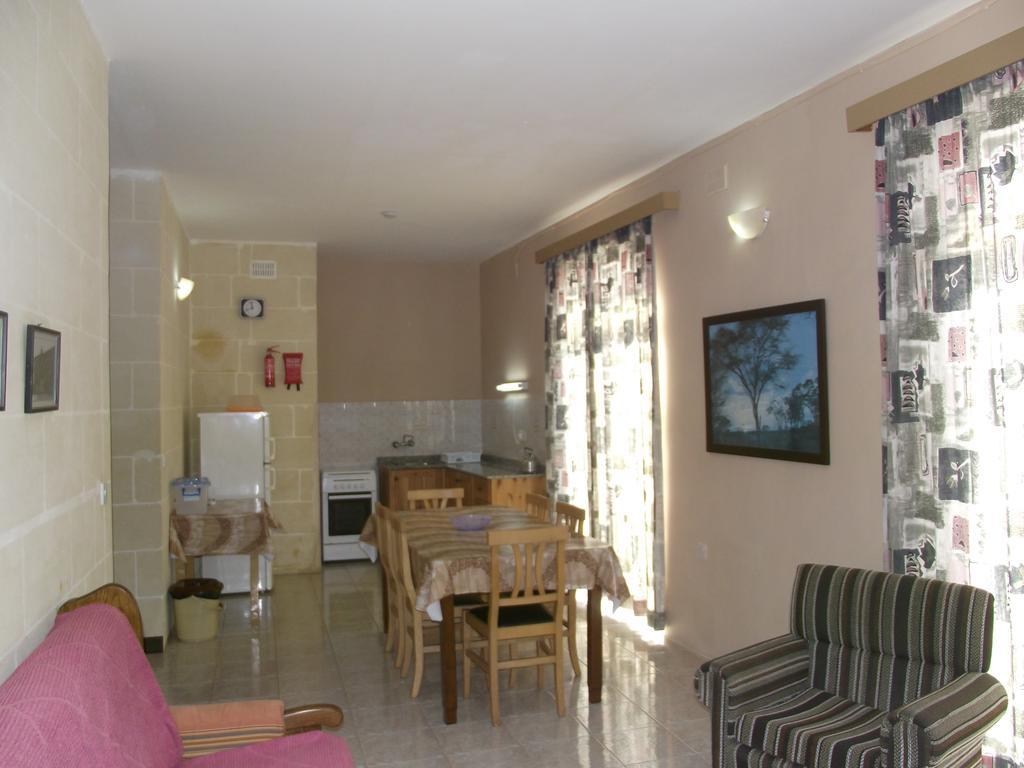 Sunset Seaview Accommodation Marsalforn Εξωτερικό φωτογραφία