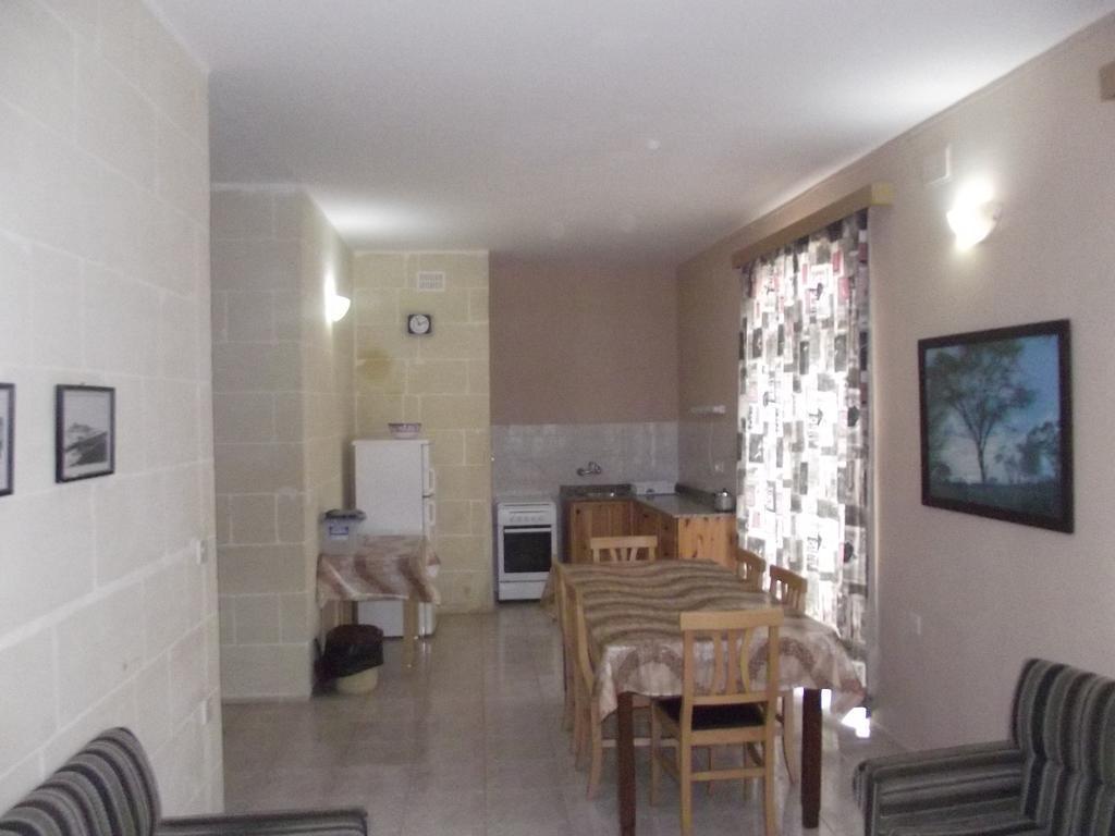 Sunset Seaview Accommodation Marsalforn Εξωτερικό φωτογραφία