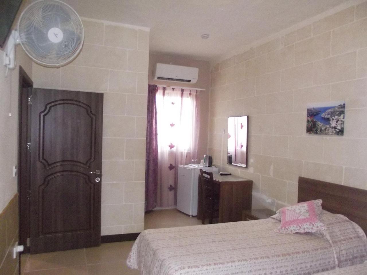 Sunset Seaview Accommodation Marsalforn Εξωτερικό φωτογραφία