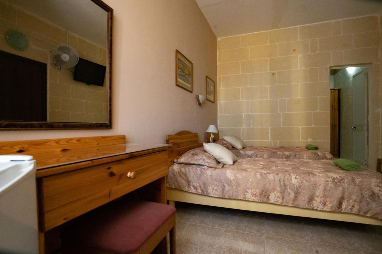 Sunset Seaview Accommodation Marsalforn Εξωτερικό φωτογραφία